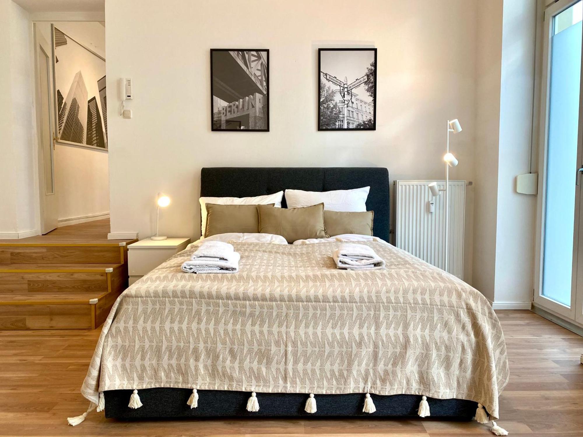 Appartement Homely - Spacious Flat Quiet, Friedrichstrasse, River