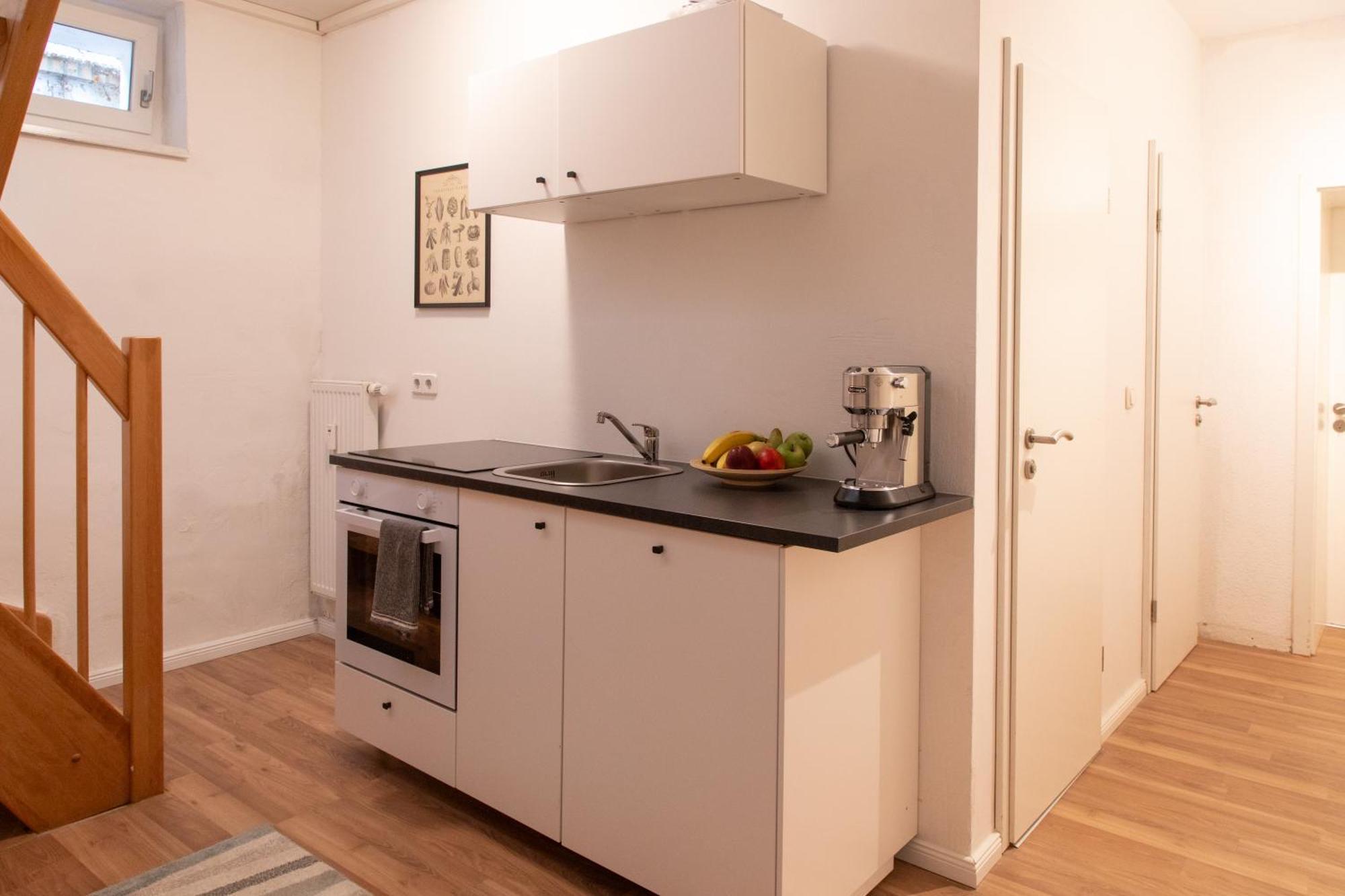 Apartment Homely - Spacious Flat Quiet, Friedrichstrasse, River *
